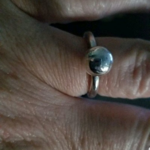 Tiffany &Co hardwear ball ring comes with box/pouc - Picture 2 of 5